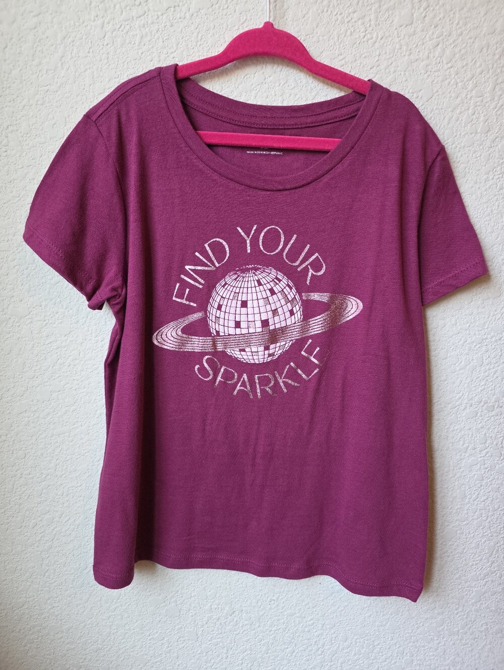 Old Navy Find Your Sparkle Tee